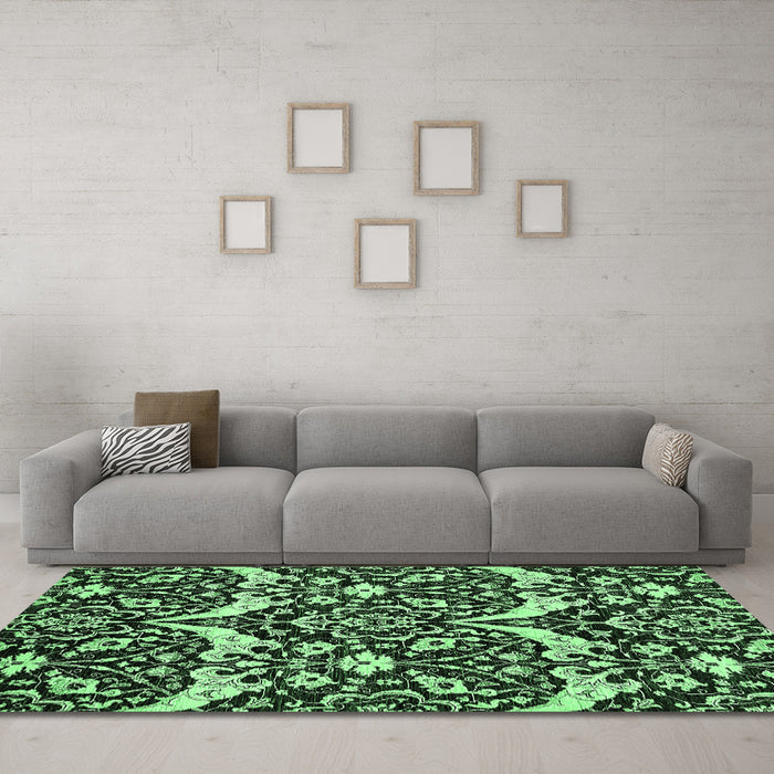 Machine Washable Abstract Emerald Green Modern Area Rugs in a Living Room,, wshabs505emgrn