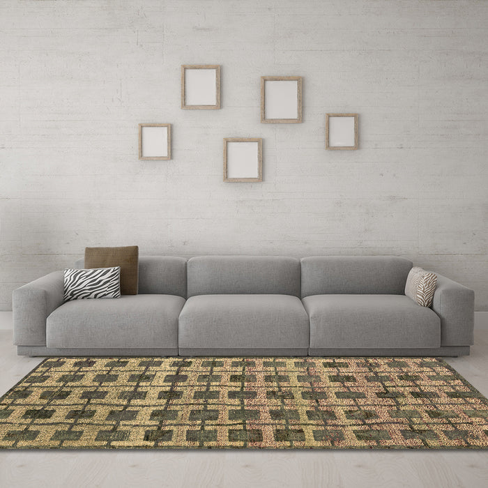 Machine Washable Abstract Brown Modern Rug in a Living Room,, wshabs5062brn