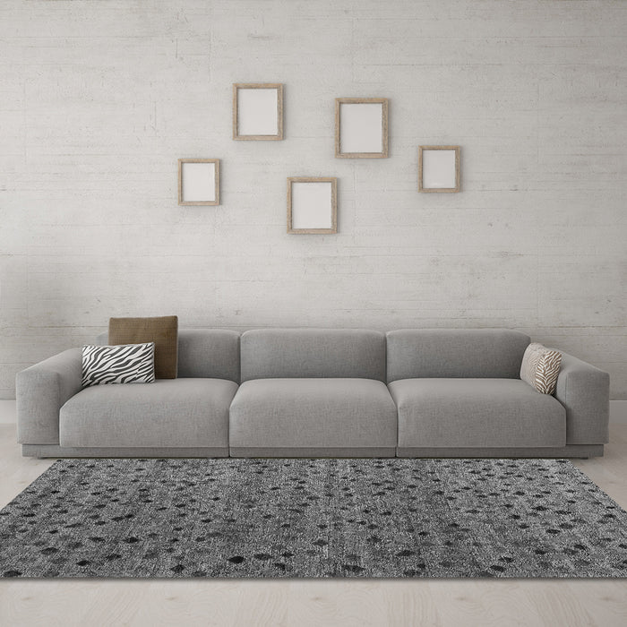 Machine Washable Abstract Gray Modern Rug in a Living Room,, wshabs5063gry