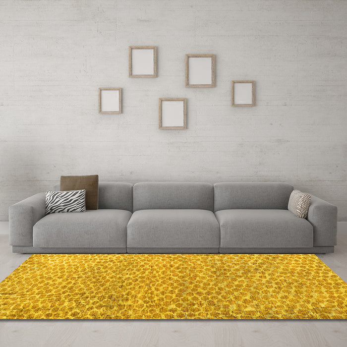 Machine Washable Abstract Yellow Modern Rug in a Living Room, wshabs5065yw