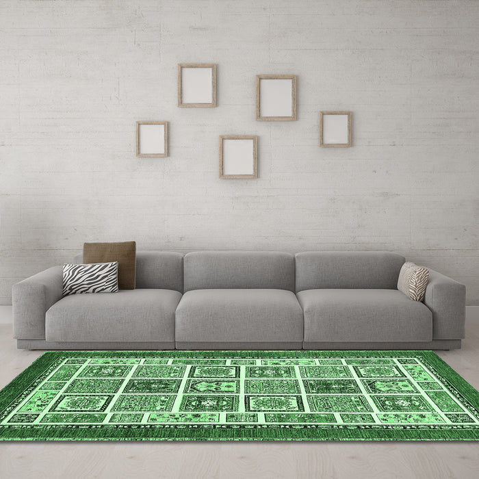 Machine Washable Abstract Emerald Green Modern Area Rugs in a Living Room,, wshabs506emgrn