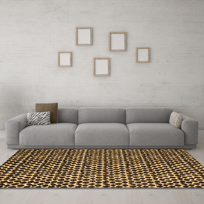 Machine Washable Abstract Brown Modern Rug in a Living Room,, wshabs5077brn