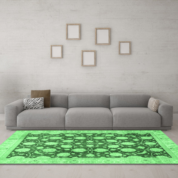 Machine Washable Abstract Emerald Green Modern Area Rugs in a Living Room,, wshabs507emgrn