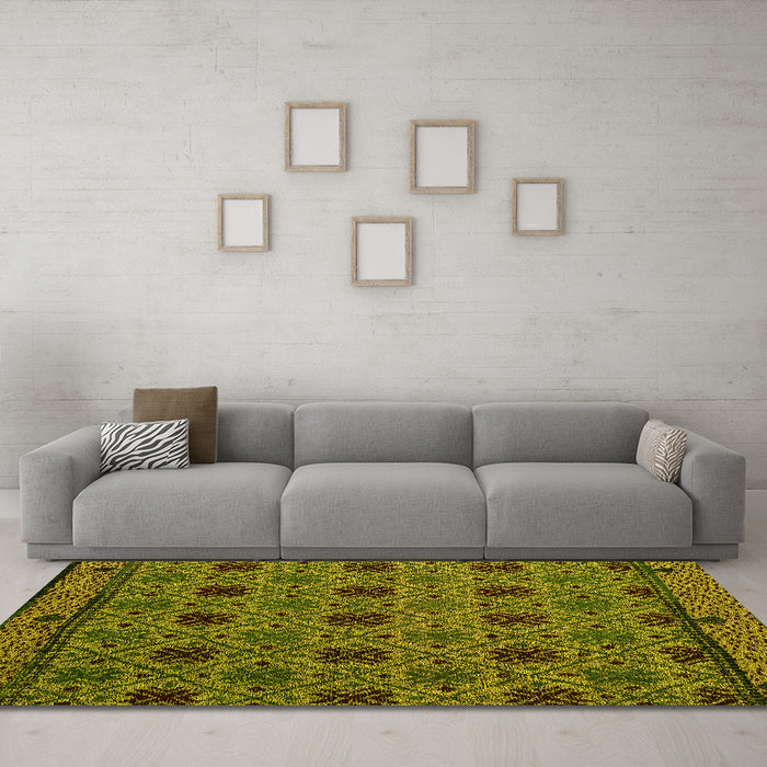 Machine Washable Abstract Yellow Modern Rug in a Living Room, wshabs5084yw