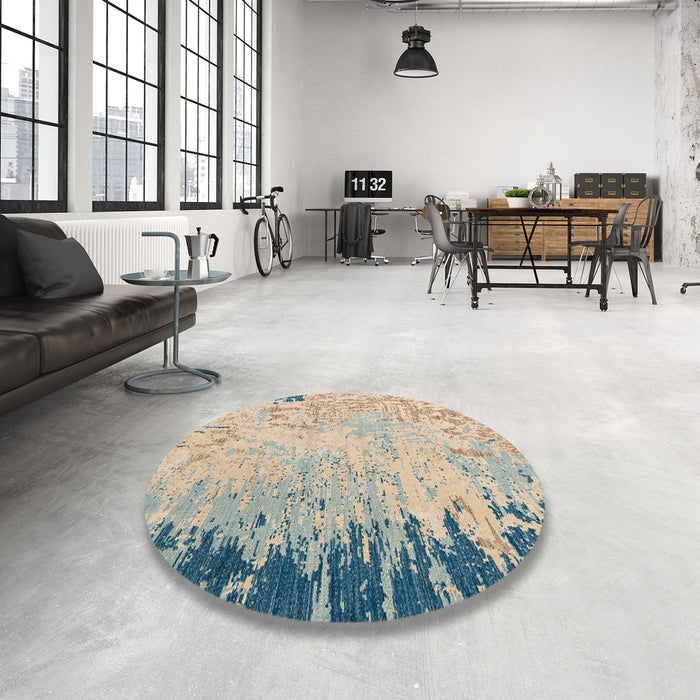 Round Machine Washable Abstract Brown Rug in a Office, wshabs5087