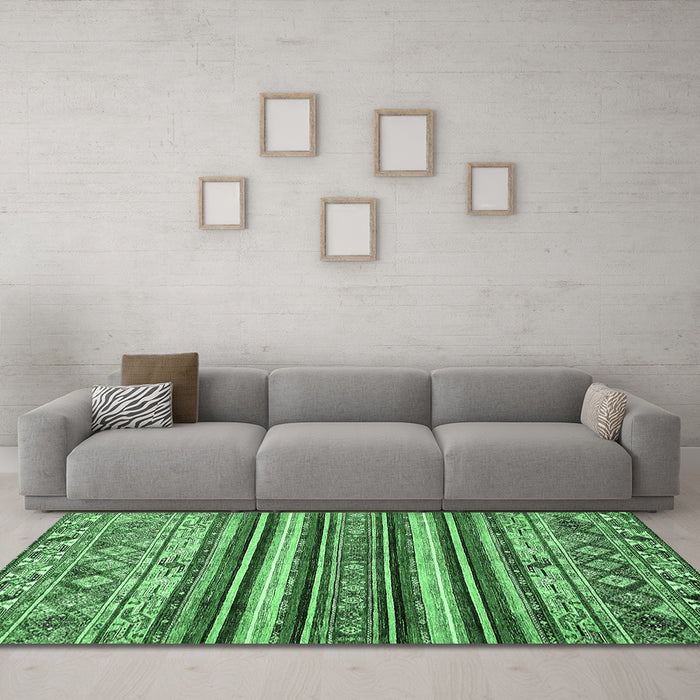Machine Washable Abstract Emerald Green Modern Area Rugs in a Living Room,, wshabs509emgrn