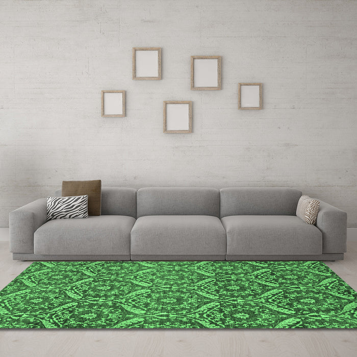 Machine Washable Abstract Emerald Green Modern Area Rugs in a Living Room,, wshabs50emgrn