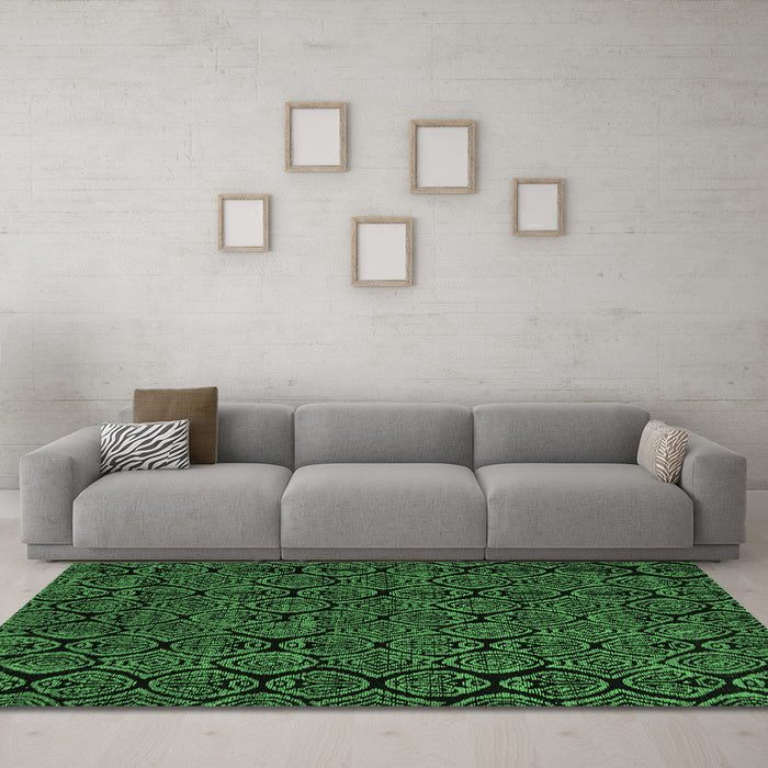 Machine Washable Abstract Emerald Green Modern Area Rugs in a Living Room,, wshabs5100emgrn