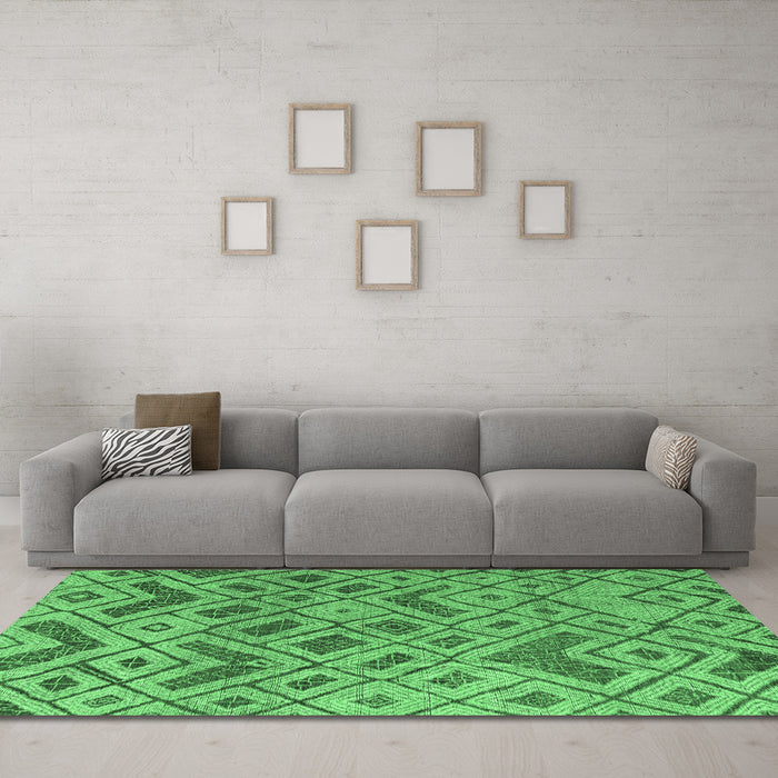 Machine Washable Abstract Emerald Green Modern Area Rugs in a Living Room,, wshabs5102emgrn