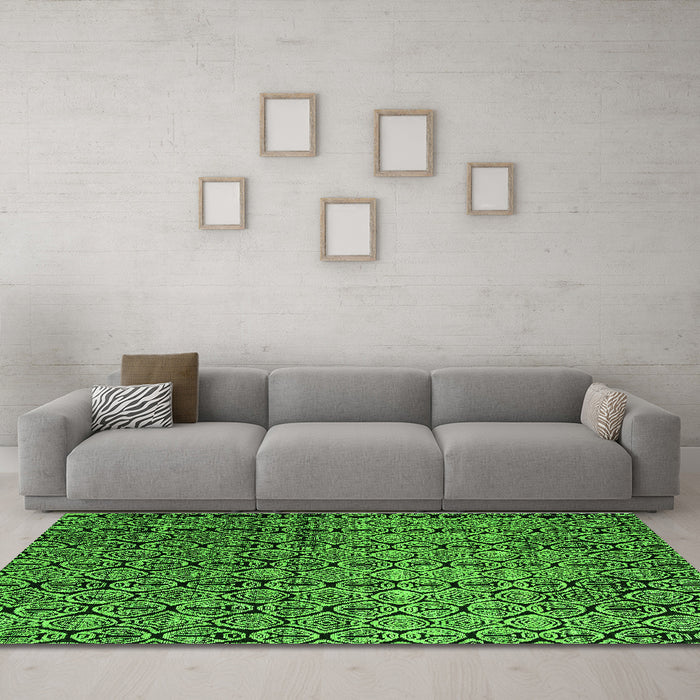 Machine Washable Abstract Green Modern Area Rugs in a Living Room,, wshabs5105grn