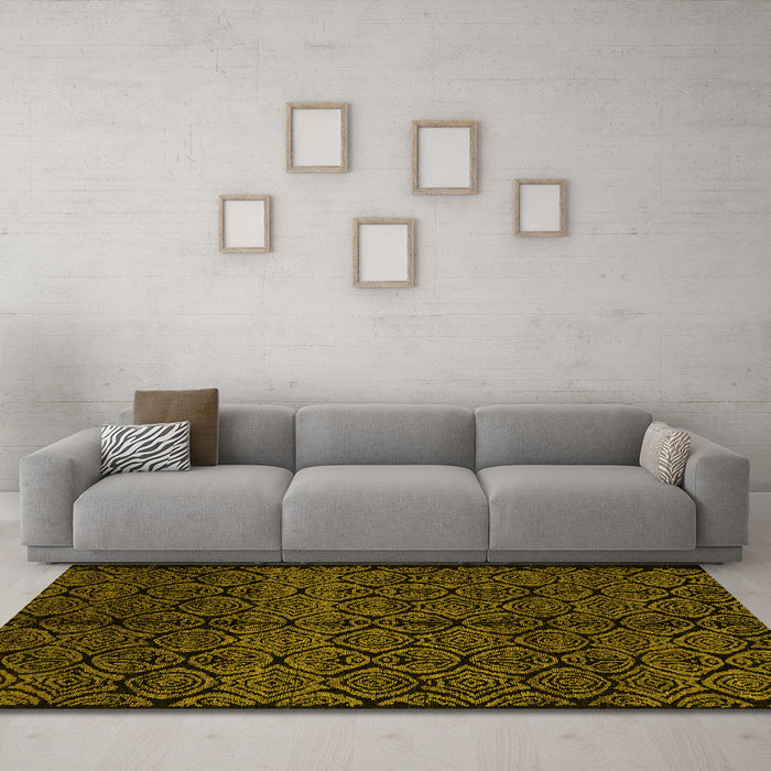 Machine Washable Abstract Yellow Modern Rug in a Living Room, wshabs5108yw