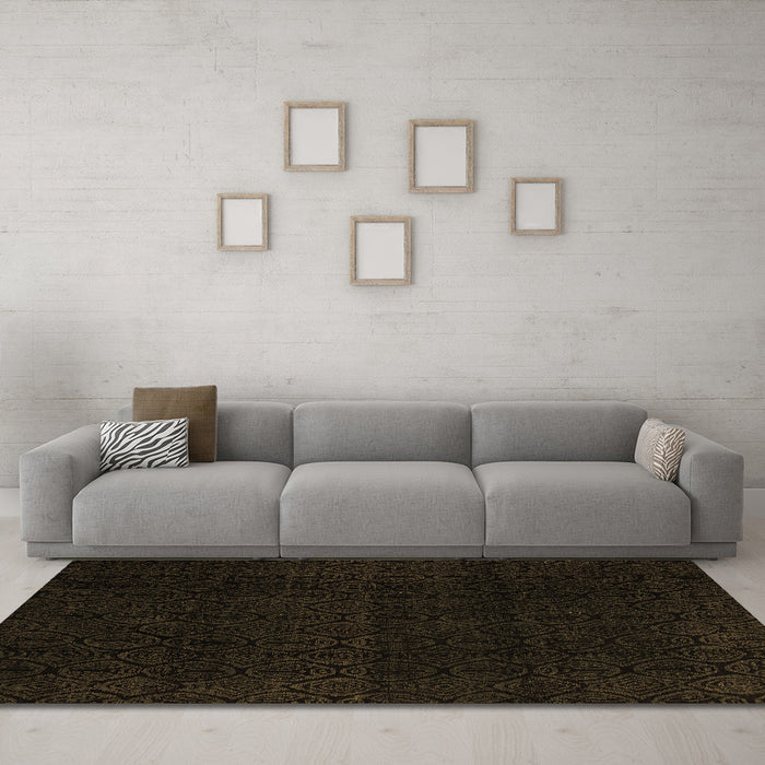 Machine Washable Abstract Brown Modern Rug in a Living Room,, wshabs5113brn