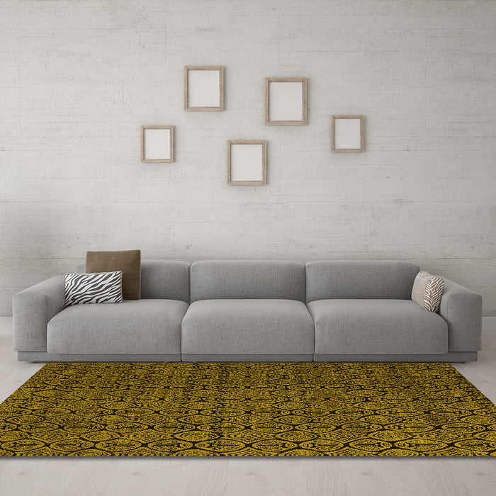 Machine Washable Abstract Yellow Modern Rug in a Living Room, wshabs5122yw