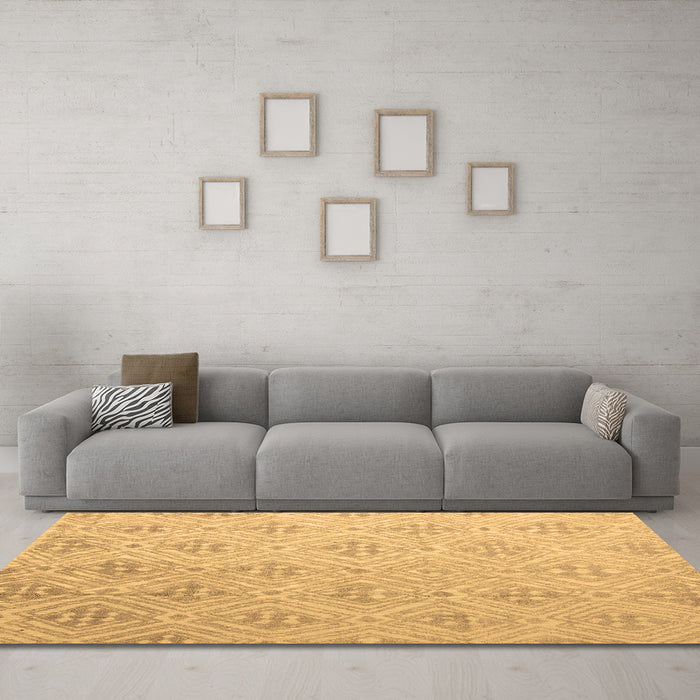 Machine Washable Abstract Brown Modern Rug in a Living Room,, wshabs5125brn