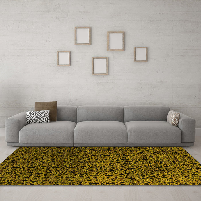 Machine Washable Abstract Yellow Modern Rug in a Living Room, wshabs5127yw
