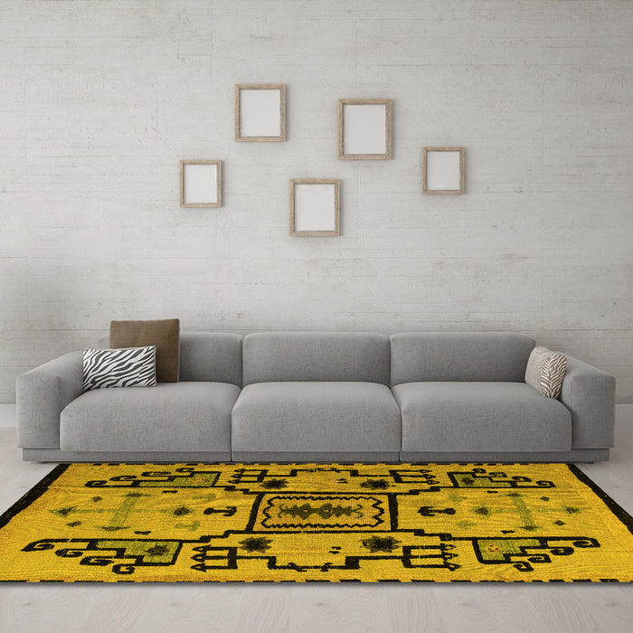 Machine Washable Abstract Yellow Modern Rug in a Living Room, wshabs5128yw