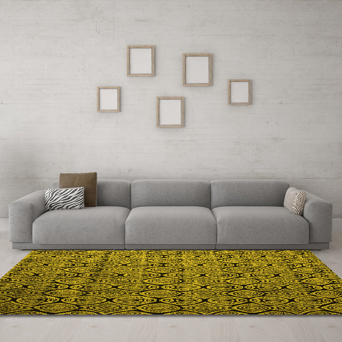 Machine Washable Abstract Yellow Modern Rug in a Living Room, wshabs5129yw