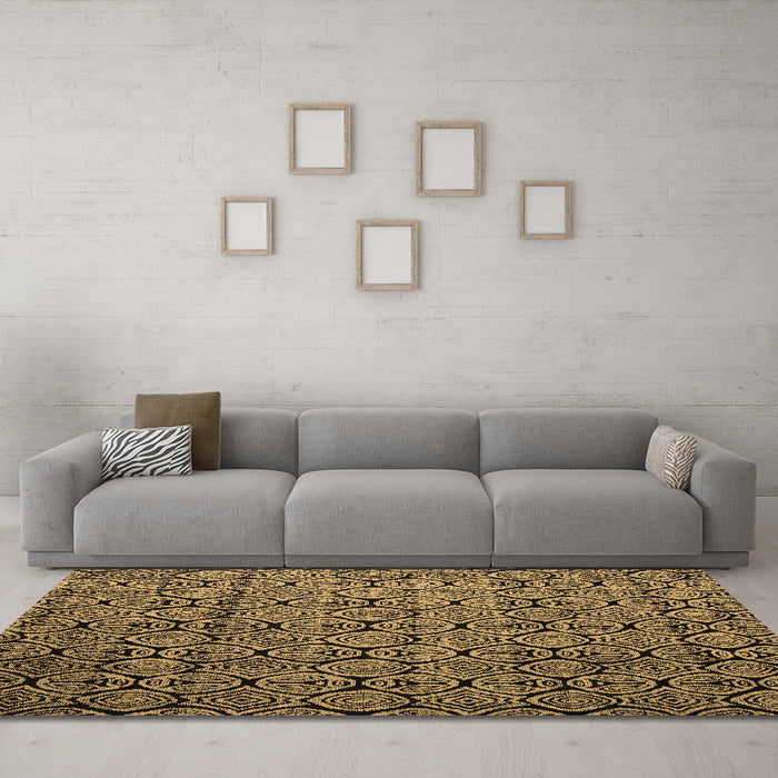Machine Washable Abstract Brown Modern Rug in a Living Room,, wshabs5129brn