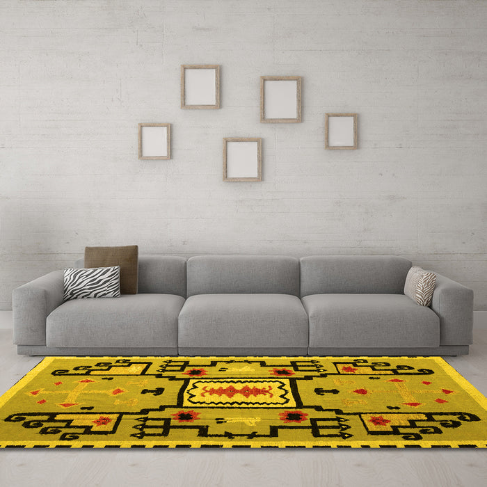 Machine Washable Abstract Yellow Modern Rug in a Living Room, wshabs5131yw