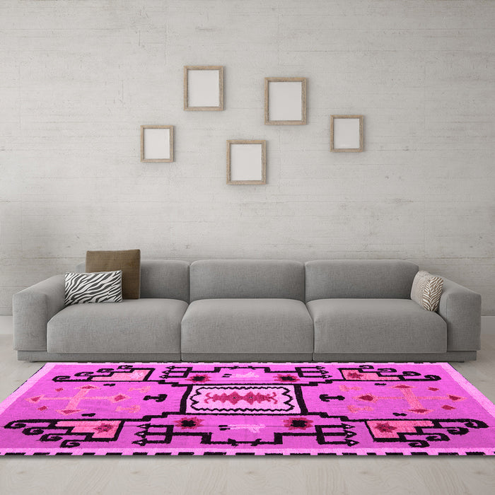 Machine Washable Abstract Pink Modern Rug in a Living Room, wshabs5131pnk
