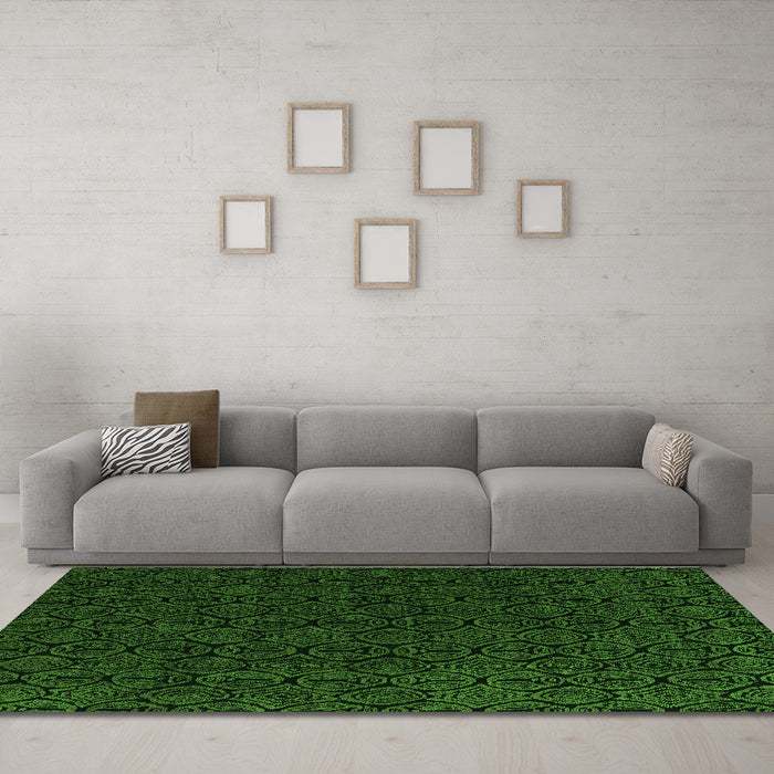 Machine Washable Abstract Green Modern Area Rugs in a Living Room,, wshabs5132grn