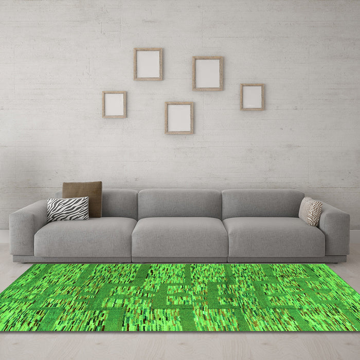 Machine Washable Abstract Green Modern Area Rugs in a Living Room,, wshabs5133grn