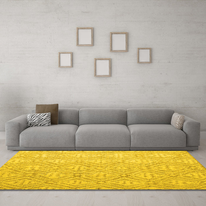 Machine Washable Abstract Yellow Modern Rug in a Living Room, wshabs5134yw