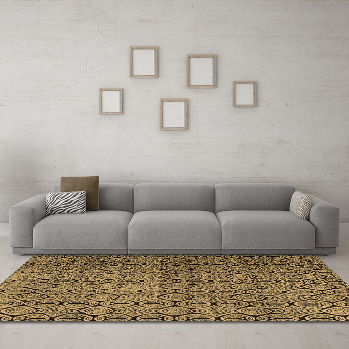 Machine Washable Abstract Brown Modern Rug in a Living Room,, wshabs5139brn