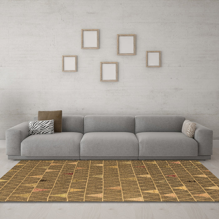 Machine Washable Abstract Brown Modern Rug in a Living Room,, wshabs5141brn