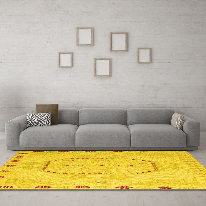 Machine Washable Abstract Yellow Modern Rug in a Living Room, wshabs5147yw