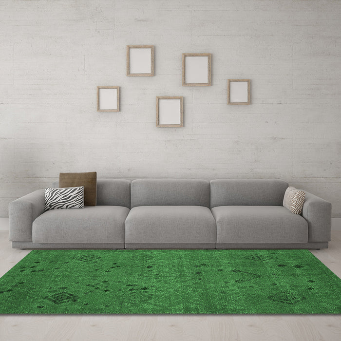 Machine Washable Abstract Emerald Green Modern Area Rugs in a Living Room,, wshabs5149emgrn