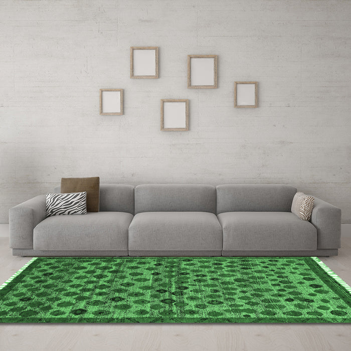 Machine Washable Abstract Emerald Green Modern Area Rugs in a Living Room,, wshabs5150emgrn