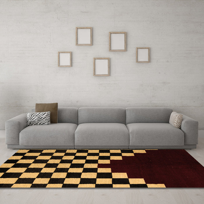 Machine Washable Abstract Brown Modern Rug in a Living Room,, wshabs5156brn