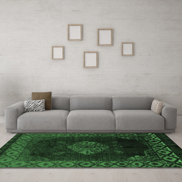 Machine Washable Abstract Emerald Green Modern Area Rugs in a Living Room,, wshabs5159emgrn