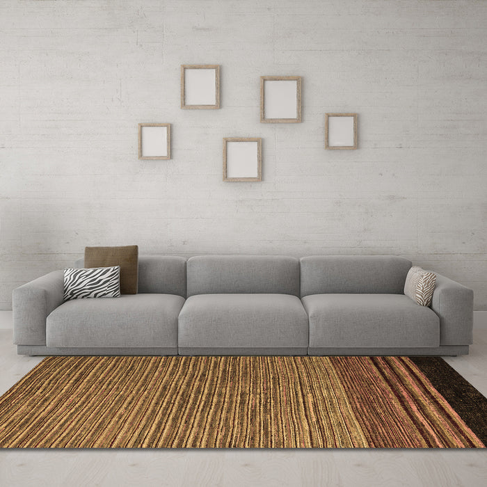 Machine Washable Abstract Brown Modern Rug in a Living Room,, wshabs5168brn
