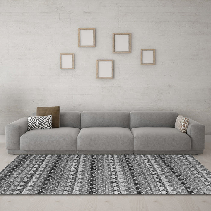 Machine Washable Abstract Gray Modern Rug in a Living Room,, wshabs5172gry