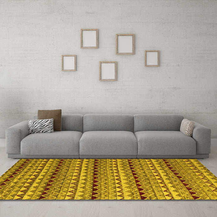 Machine Washable Abstract Yellow Modern Rug in a Living Room, wshabs5172yw