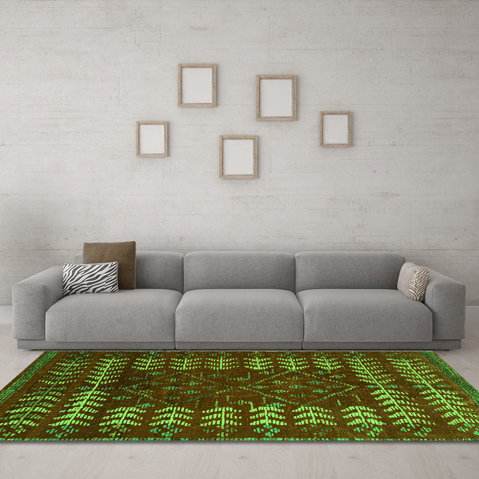 Machine Washable Abstract Green Modern Area Rugs in a Living Room,, wshabs5179grn