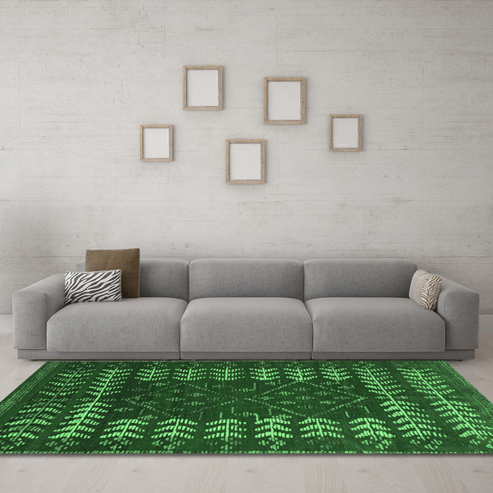 Machine Washable Abstract Emerald Green Modern Area Rugs in a Living Room,, wshabs5179emgrn