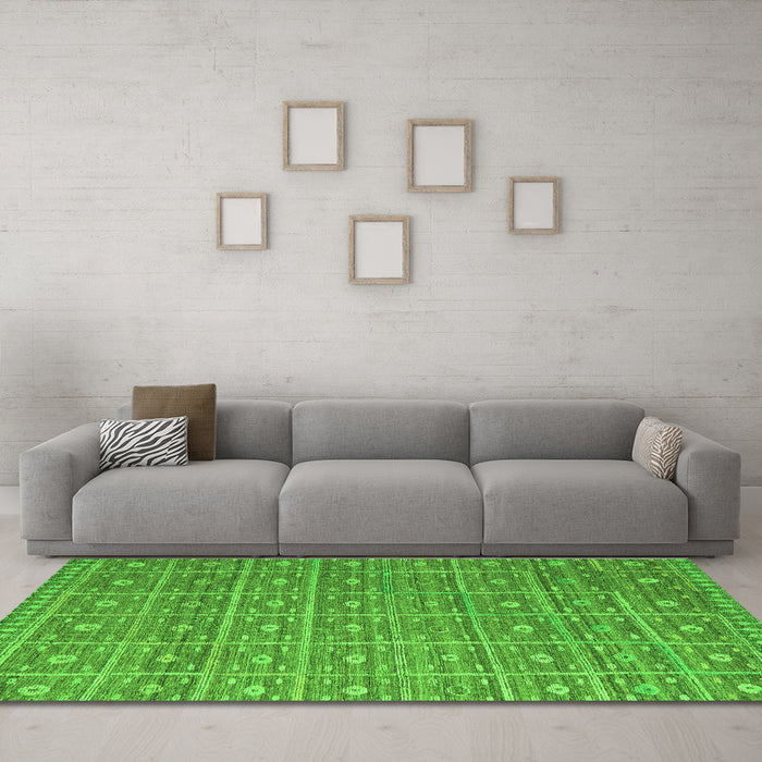 Machine Washable Abstract Green Modern Area Rugs in a Living Room,, wshabs5180grn