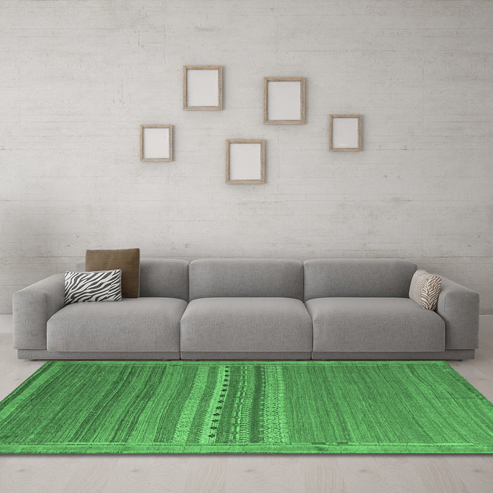 Machine Washable Abstract Emerald Green Modern Area Rugs in a Living Room,, wshabs5181emgrn