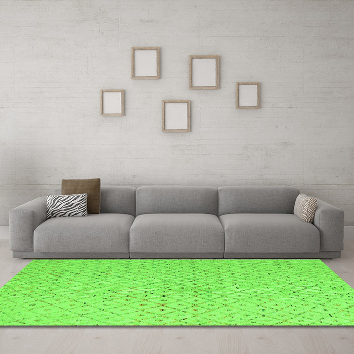 Machine Washable Solid Green Modern Area Rugs in a Living Room,, wshabs5182grn