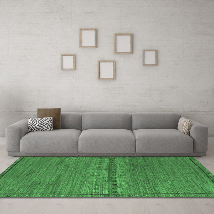 Machine Washable Abstract Emerald Green Modern Area Rugs in a Living Room,, wshabs5185emgrn