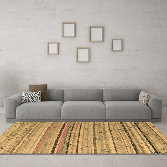 Machine Washable Abstract Brown Modern Rug in a Living Room,, wshabs5186brn