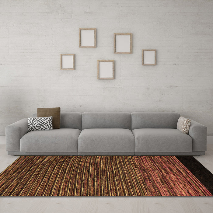 Machine Washable Abstract Brown Modern Rug in a Living Room,, wshabs5187brn