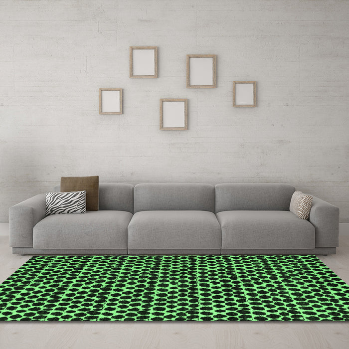 Machine Washable Abstract Emerald Green Modern Area Rugs in a Living Room,, wshabs5189emgrn