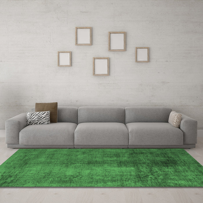 Machine Washable Abstract Emerald Green Modern Area Rugs in a Living Room,, wshabs5192emgrn