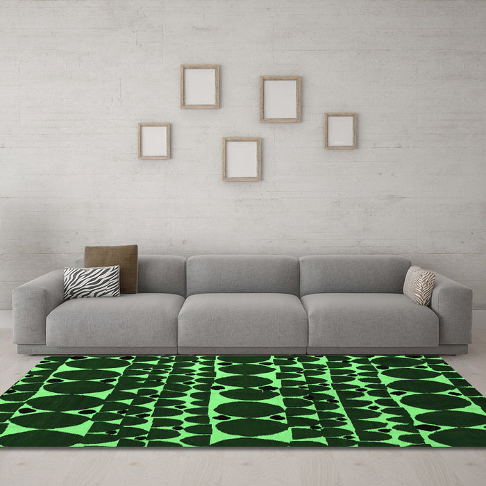 Machine Washable Abstract Emerald Green Modern Area Rugs in a Living Room,, wshabs5198emgrn