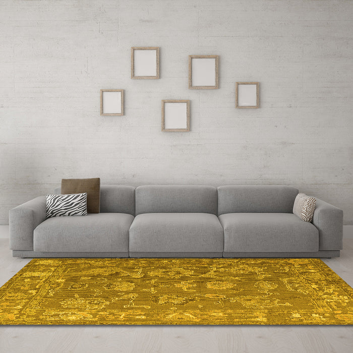 Machine Washable Abstract Yellow Modern Rug in a Living Room, wshabs5206yw