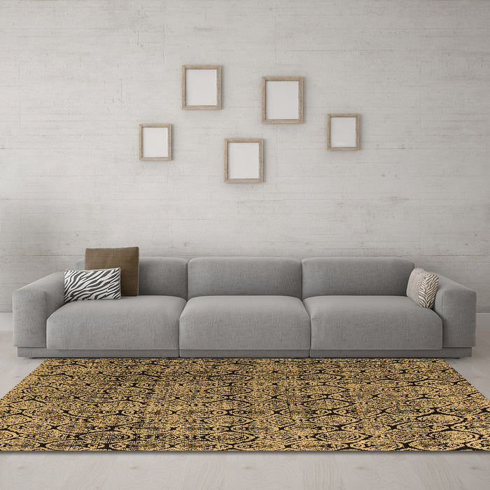 Machine Washable Abstract Brown Modern Rug in a Living Room,, wshabs5209brn